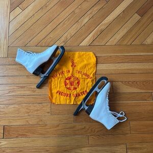 Vintage 70s Ice Skates